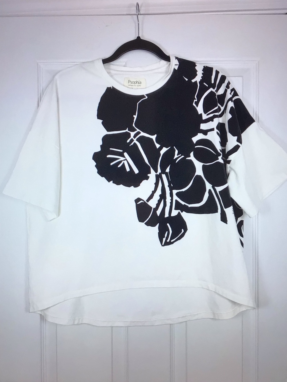 Psophia White Short-Sleeve Tee with Black Floral Graphic